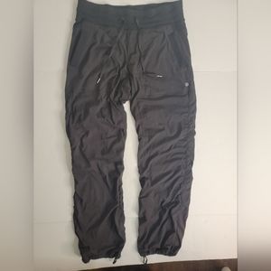 Lululemon Sz 8 Dance Studio lll Black Lined 32" Inseam W5AERR